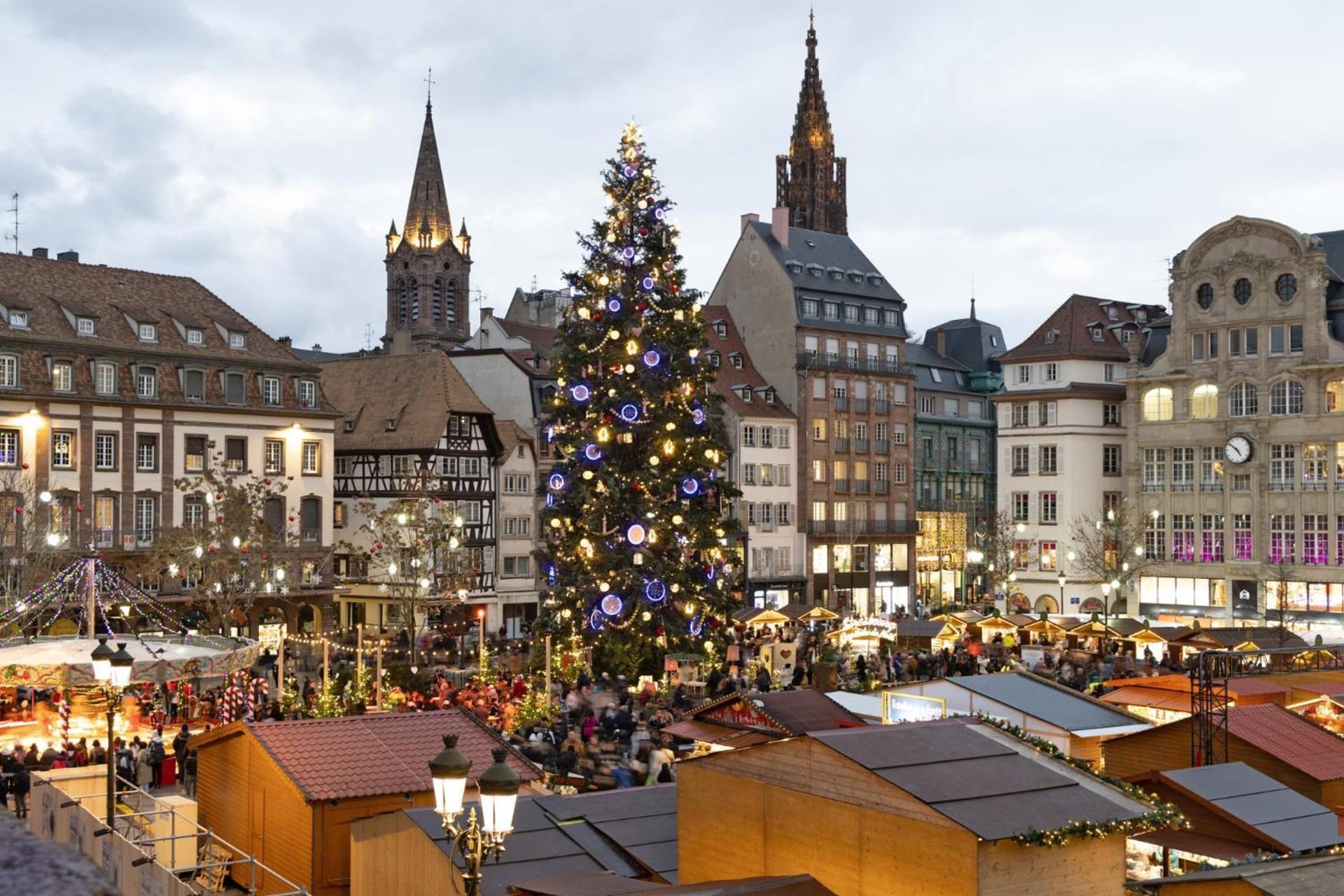Отель Campanile Strasbourg - Illkirch Гайспольсайм Экстерьер фото